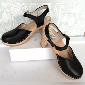 Maguba of Sweden Leather Clog Heeled Sandals closed toe Black EU Size 38 = US 8